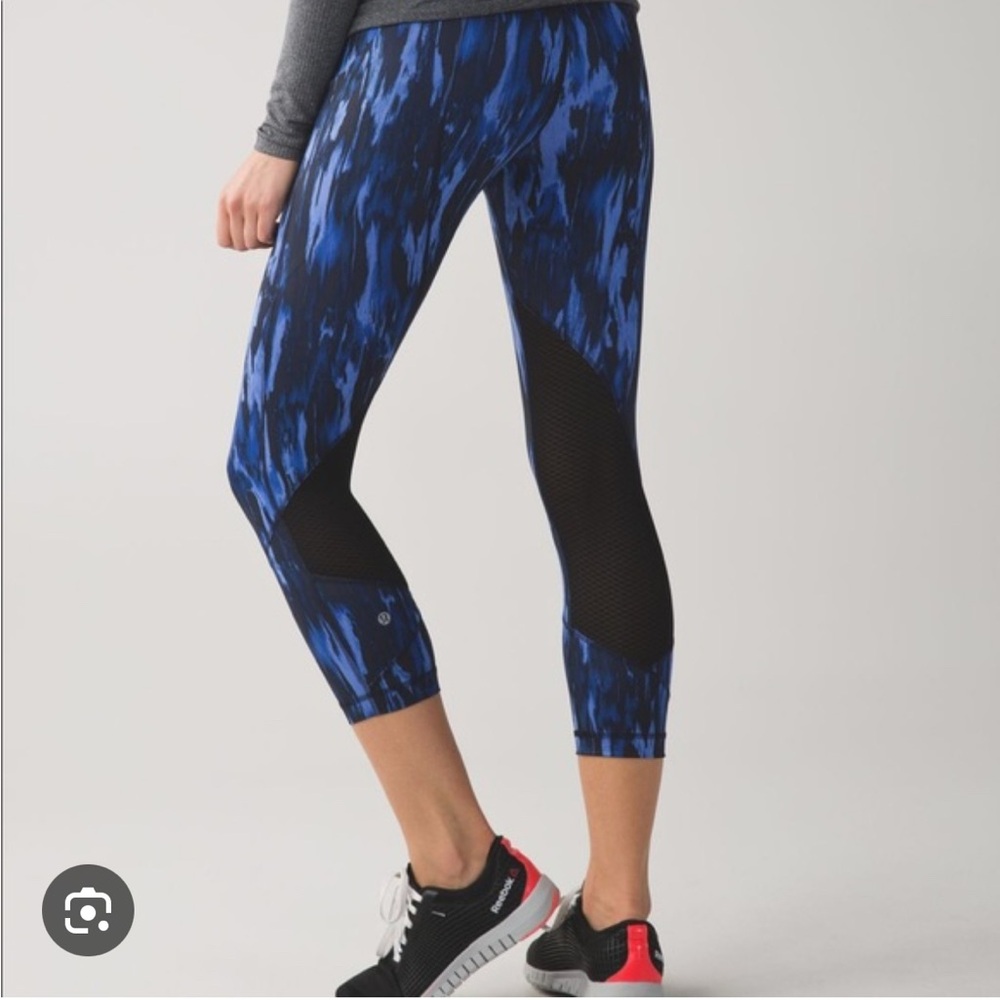 Lululemon Pace Rival blue leggings